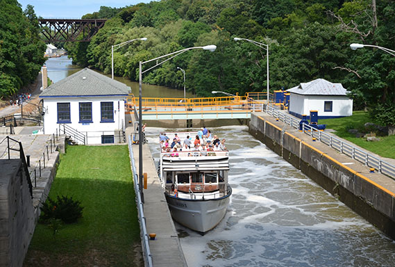 Lockport_TourBoat_ECNHC_569.jpg