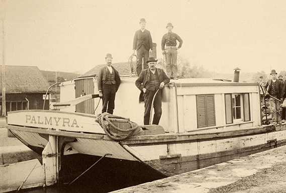 Palmyra Scow 569x384.jpg