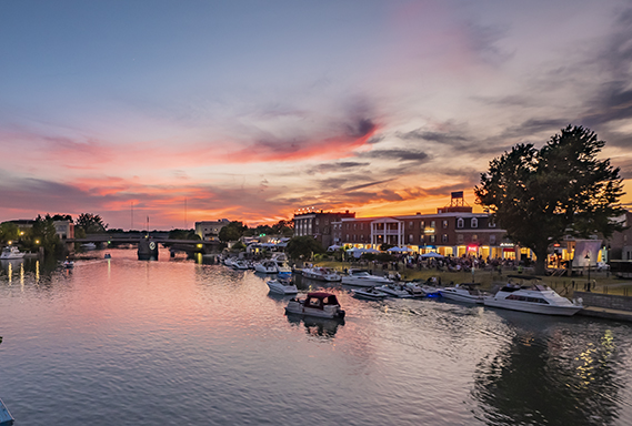 Tonawanda_Sunset View_PierreWilliot_569.jpg