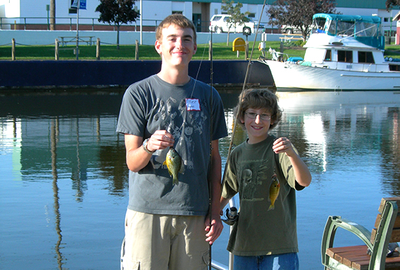 Newark_Fishing2_569x384.jpg