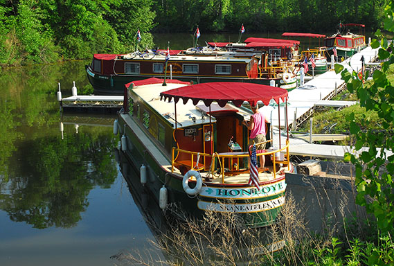 Macedon_PacketboatCorral_KeithBoas_569.jpg