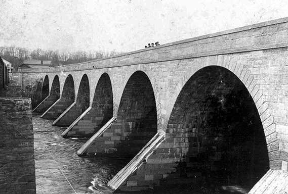Mohawk Aquaduct at Rexford 569x384.jpg